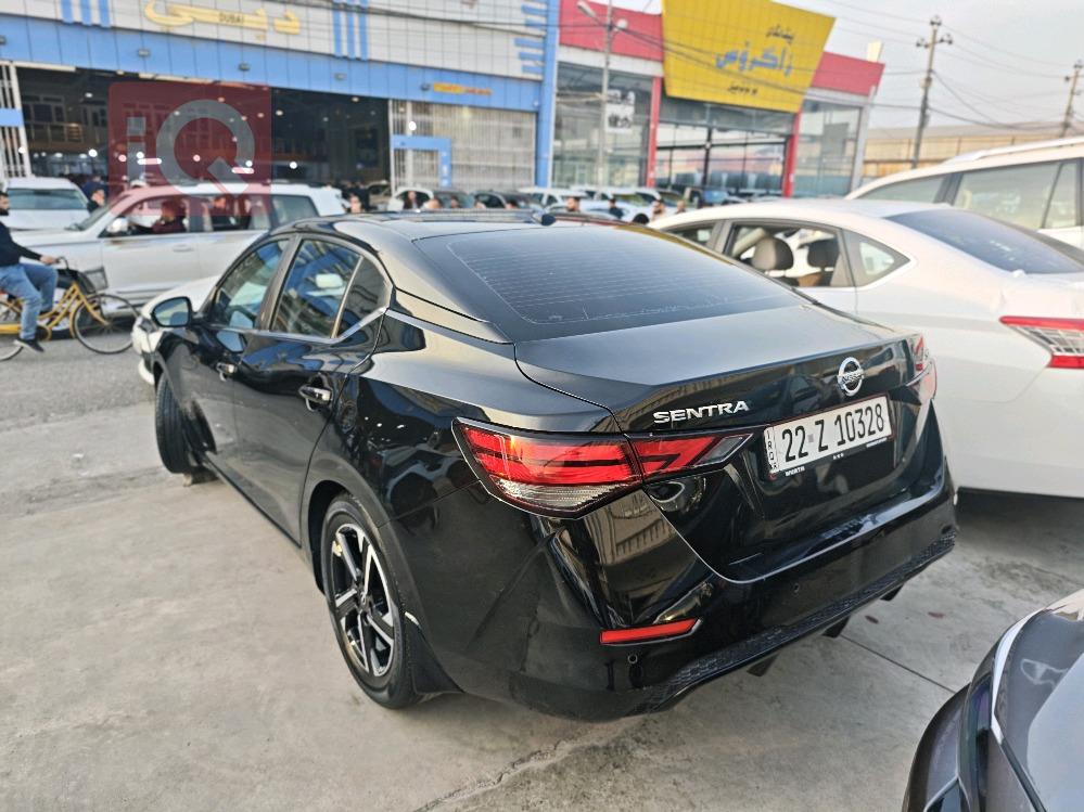 نیسان سێنترا